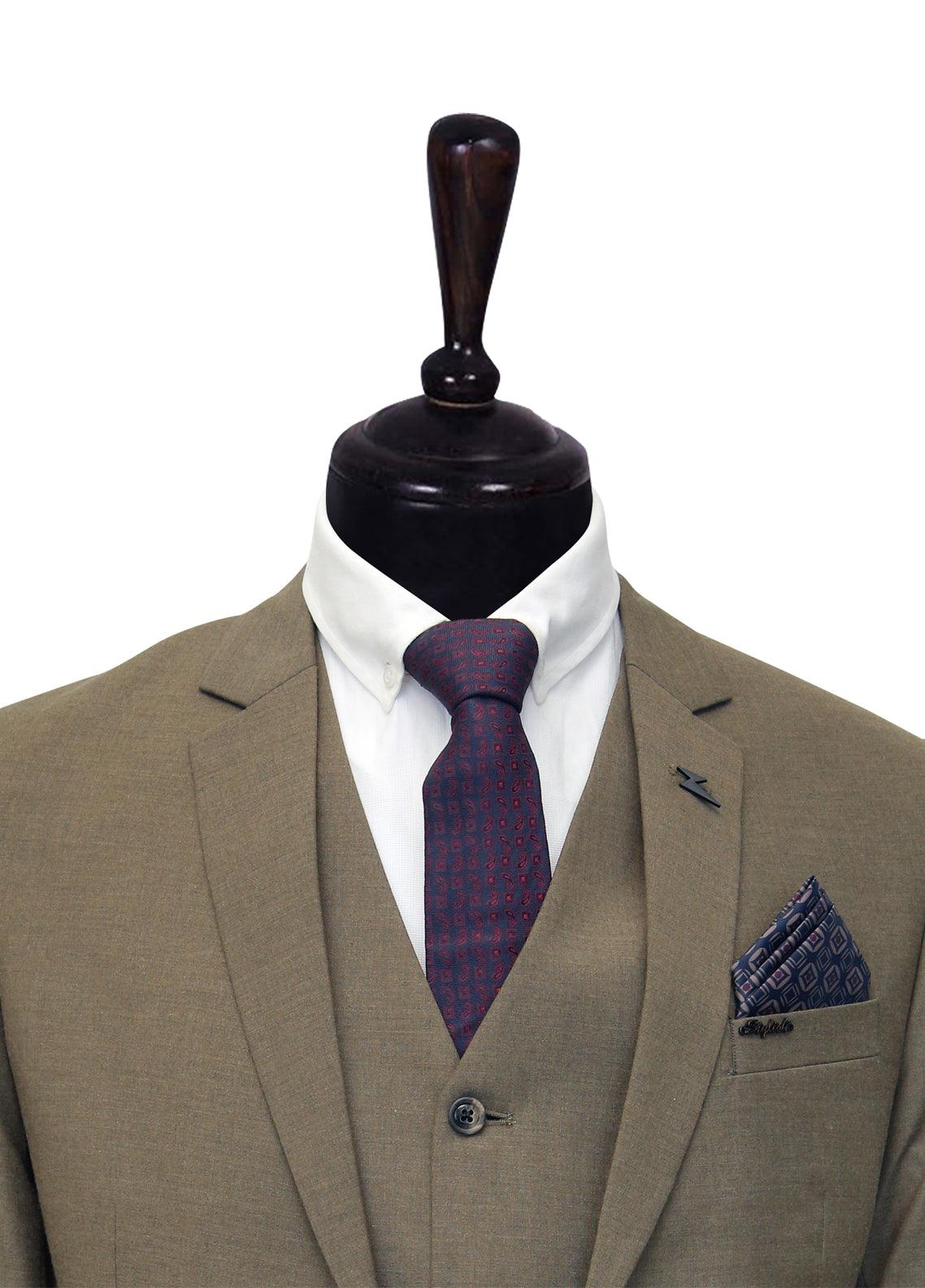 Elegant D. Golden Suit Set
