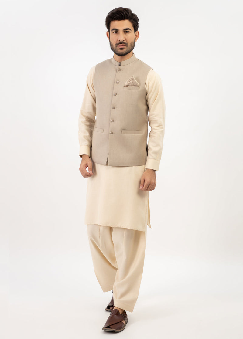 Men Shalwar Kameez With Waistcoat Light Fawn/Cream
